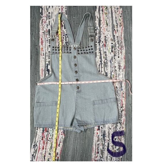 Pol Denim Overall Shorts With Side Pockets And Stud Details - Picture 14 of 16